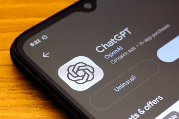Photo illustration in Canada - 18 Sep 2026 In this photo illustration, the ChatGPT (Chat GPT) logo is seen displayed on a smartphone screen. Canada Copyright: xThomasxFullerx xSOPAxImagesx TFSPI_18092026-6814