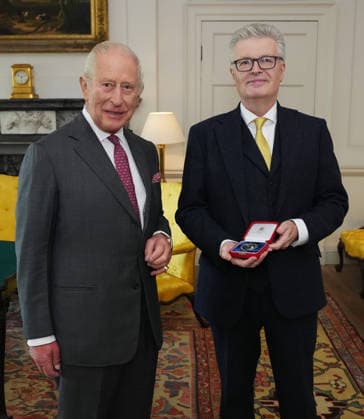 King Charles III at Dumfries House King Charles III presents the KingÂ s Medal for Music to Sir James MacMillan at Dumfries House in Cumnock, Ayrshire. Picture date: Friday September 18, 2026., Credit:Jonathan Brady PA ROTA - B68 Avalon UK, Cumnock  Copyright: xJonathanxBradyx xPAxROTAx-xB68x xAvalonx 1136096449