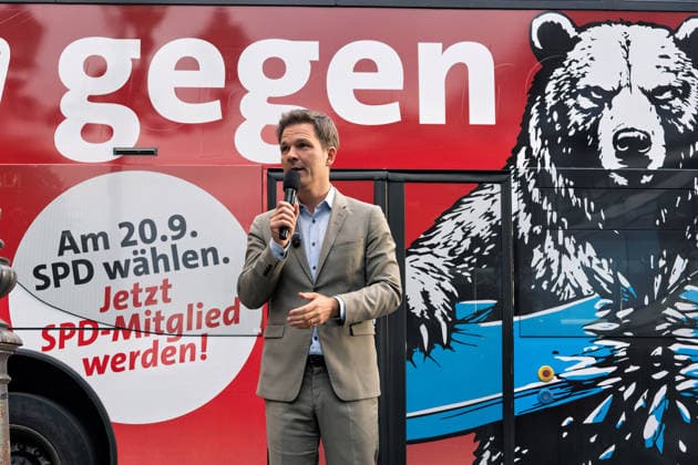 Berlin, September 18, 2026: The Berlin SPD’s campaign wrap-up event with Steffen Krach ahead of the upcoming election for the House of Representatives on September 20, 2026, at Stuttgarter Platz on Wilmersdorfer Straße