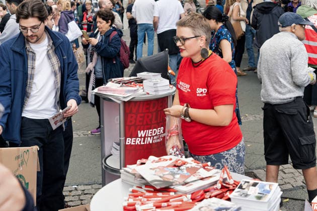 Berlin, September 18, 2026: The Berlin SPD’s campaign wrap-up event featuring Steffen Krach ahead of the upcoming House of Representatives election on September 20, 2026, at Stuttgarter Platz on Wilmersdorfer Straße