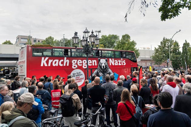 Berlin, September 18, 2026: The Berlin SPD’s campaign wrap-up event featuring Steffen Krach ahead of the upcoming House of Representatives election on September 20, 2026, at Stuttgarter Platz on Wilmersdorfer Straße