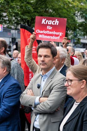 Berlin, September 18, 2026: The Berlin SPD’s campaign wrap-up event with Steffen Krach ahead of the upcoming election for the House of Representatives on September 20, 2026, at Stuttgarter Platz on Wilmersdorfer Straße