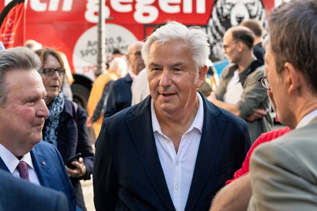 Berlin, September 18, 2026: The Berlin SPD’s campaign wrap-up event with Steffen Krach ahead of the upcoming election for the House of Representatives on September 20, 2026, at Stuttgarter Platz on Wilmersdorfer Straße; Klaus Wowereit