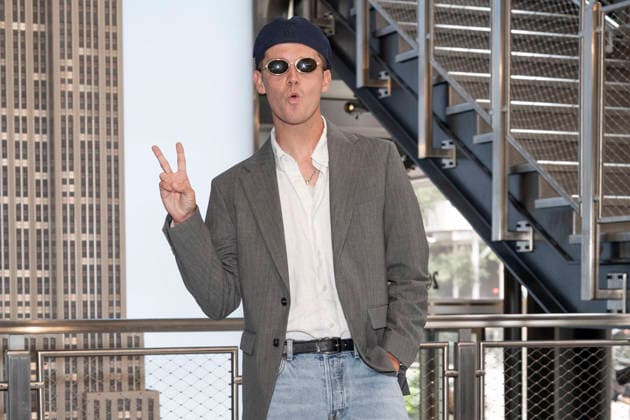 September 18, 2026, New York, New York, USA: JAMIE MILLER visits the Empire State Building in New York to celebrate his viral new single, Babydoll. 18 September 2026 New York USA  - ZUMAa265 20260918_zep_a265_007 Copyright: xEricxAcquayex