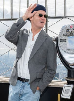 September 18, 2026, New York, New York, USA: JAMIE MILLER visits the Empire State Building in New York to celebrate his viral new single, Babydoll. 18 September 2026 New York USA  - ZUMAa265 20260918_zep_a265_018 Copyright: xEricxAcquayex