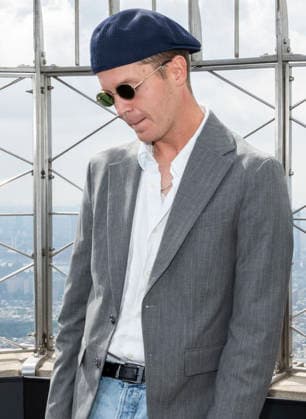 September 18, 2026, New York, New York, USA: JAMIE MILLER visits the Empire State Building in New York to celebrate his viral new single, Babydoll. 18 September 2026 New York USA  - ZUMAa265 20260918_zep_a265_022 Copyright: xEricxAcquayex