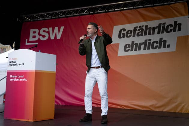Campaign Wrap-Up, Alexanderplatz, BSW Berlin, Campaign Wrap-Up, Alexanderplatz, BSW, Sahra Wagenknecht Alliance, Rally, Fabio De Masi Berlin Berlin GER