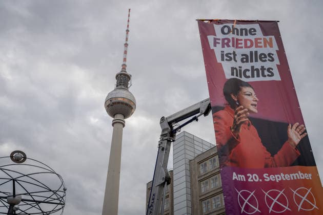 Campaign Wrap-Up, Alexanderplatz, BSW Berlin, Campaign Wrap-Up, Alexanderplatz, BSW, Sahra Wagenknecht Alliance, Rally Berlin Berlin GER