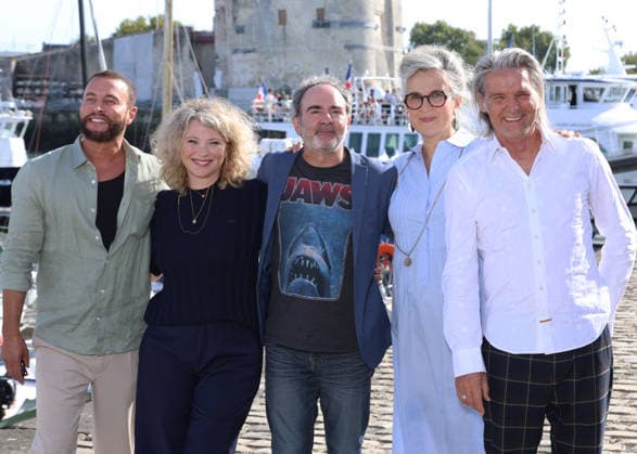 Cecile Bois, Bruno Solo, Yvan Le Bolloch, and Armelle Lesniak at the photocall for the TV movie *Caméra Café: Opération Retraite* during the 28th La Rochelle TV Fiction Festival, September 18, 2026 Denis Guignebourg Bestimage Photocall for the TV movie *Caméra Café: Opération Retraite* at the 28th La Rochelle TV Fiction Festival on September 18, 2026, La Rochelle, France  Copyright: xDenisxGuignebourgx xBestimagexDenisxGuignebourgx xBestimagex