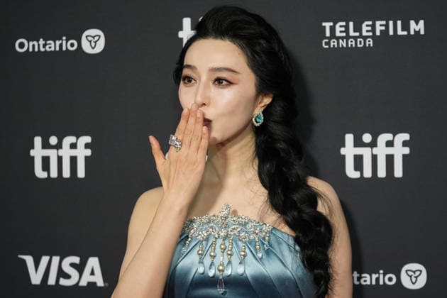 2026 Toronto International Film Festival - Diary of a Mad Old Man TORONTO, CANADA - SEPTEMBER 18 : Bingbing Fan attends the premiere of Diary of a Mad Old Man during the 2026 Toronto International Film Festival at Roy Thomson Hall in Toronto, Ontario, Canada on September 18, 2026. Mert Alper Dervis Anadolu Ontario Canada. Editorial use only. Please get in touch for any other usage.  Copyright: x2026xAnadoluxMertxAlperxDervisx