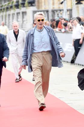 Jeremy Irons at the premiere of the film *The Mission* at the 74th San Sebastián International Film Festival (Festival Internacional de Cine de San Sebastián) at the Kursaal in San Sebastián, September 18, 2026 Foto:xC.xNiehausx xFuturexImagex mission_6901