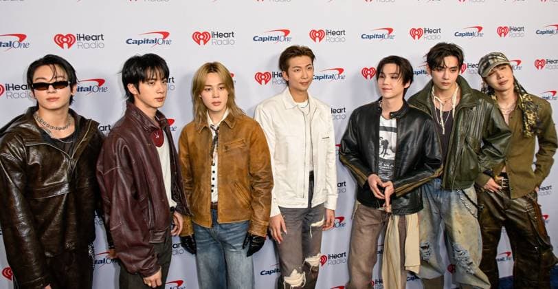 iHeartRadio Music Festival - Night 1 Arrivals for night 1 of the iHeartRadio Music Festival at T-Mobile Arena. 18 Sep 2026 Pictured: (L-R) Jungkook, Jin, Jimin, RM, Suga, V and J-Hope of BTS.  Copyright: xThexMegaxAgencyxMBS MEGAx