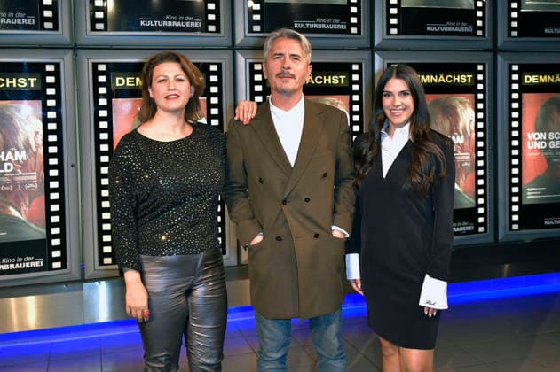 Flonja Kodheli, Astrit Kabashi, and Fiona Gllavica at the premiere of the film *Von Scham und Geld* at the KulturBrauerei Berlin, September 18, 2026 Foto:xM.xBehrensx xFuturexImagex scham_6915