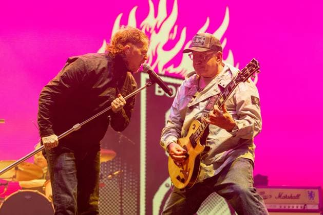 September 18, 2026, Chicago, Illinois, USA: FRANK CARTER and STEVE JONES of English punk rock bad the Sex Pistols during Riot Fest Music Festival in Chicago, Illinois Chicago USA  - ZUMAs135 20260918_zap_s135_175 Copyright: xDanielxDeSloverx