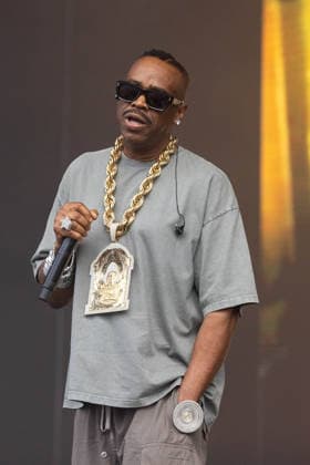 September 18, 2026, Chicago, Illinois, USA: Rapper SLICK RICK (RICKY WALTERS) during Riot Fest Music Festival in Chicago, Illinois Chicago USA  - ZUMAs135 20260918_zap_s135_136 Copyright: xDanielxDeSloverx