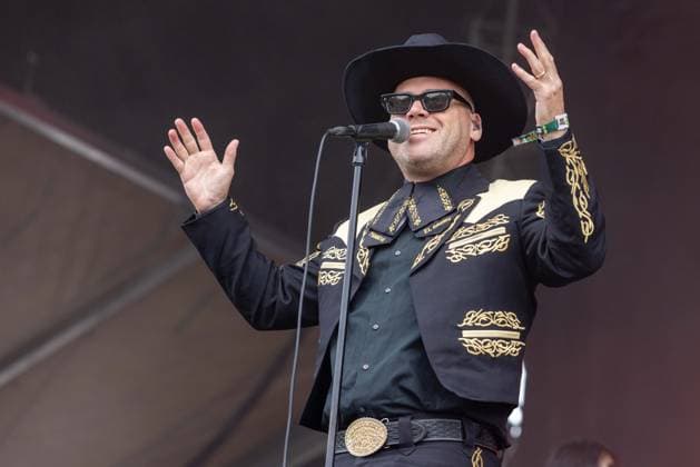 September 18, 2026, Chicago, Illinois, USA: MATT CAUGHTHRAN of Mariachi El Bronx during Riot Fest Music Festival in Chicago, Illinois Chicago USA  - ZUMAs135 20260918_zap_s135_055 Copyright: xDanielxDeSloverx