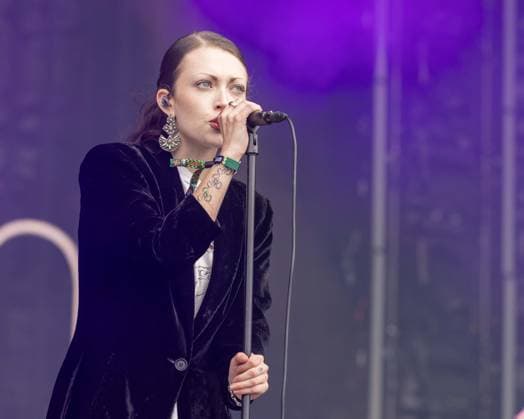 September 18, 2026, Chicago, Illinois, USA: VIOLET GROHL during Riot Fest Music Festival in Chicago, Illinois Chicago USA  - ZUMAs135 20260918_zap_s135_038 Copyright: xDanielxDeSloverx