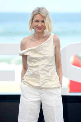 Naomi Watts at the photocall for the movie *The Housewife* at the 74th San Sebastián International Film Festival (Festival Internacional de Cine de San Sebastián) on the Kursaal Terrace in San Sebastián, September 19, 2026 Foto:xC.xNiehausx xFuturexImagex housewife_6913