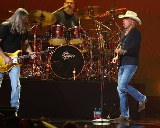 Kenny Chesney inside for iHeartRadio Music Festival Presented by Capital One 2026 - FRI, T-Mobile Arena, Las Vegas, NV, September 18, 2026. Photo By: JA Everett Collection iHeartRadio Music Festival Presented by Capital One 2026 - FRI PUBLICATIONXNOTxINxCANxCHNxFRAxITAxJPNxNORxPOLxRUSxESPxUKxUSA