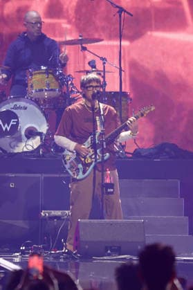 Rivers Cuomo of Weezer performs on stage during the iHeartRadio Music Festival Concerts at T-Mobile Arena in Las Vegas, Nevada on Friday, September 18, 2026s.  LAV20260918006 JAMESxATOA
