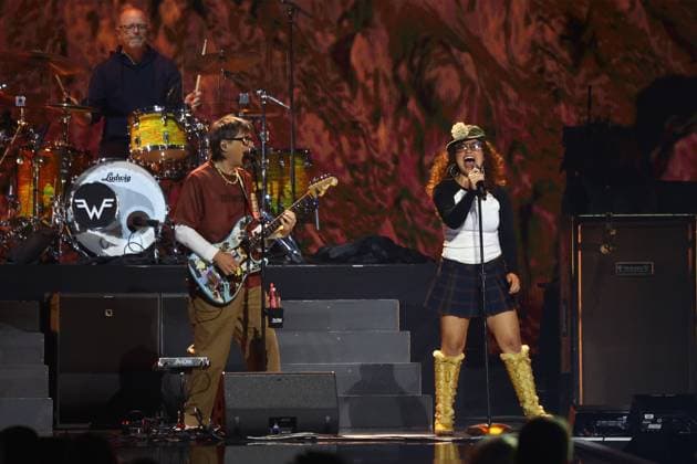 Weezer, Remi Wolf inside for iHeartRadio Music Festival Presented by Capital One 2026 - FRI, T-Mobile Arena, Las Vegas, NV, September 18, 2026. Photo By: JA Everett Collection iHeartRadio Music Festival Presented by Capital One 2026 - FRI PUBLICATIONXNOTxINxCANxCHNxFRAxITAxJPNxNORxPOLxRUSxESPxUKxUSA