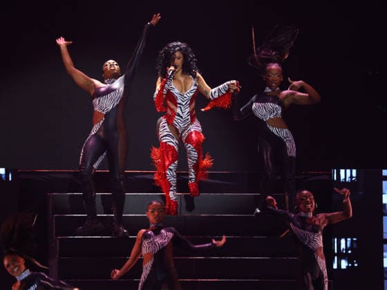 Cardi B performs on stage during the iHeartRadio Music Festival Concerts at T-Mobile Arena in Las Vegas, Nevada on Friday, September 18, 2026s.  LAV20260918023 JAMESxATOA