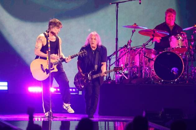 The Goo Goo Dolls inside for iHeartRadio Music Festival Presented by Capital One 2026 - FRI, T-Mobile Arena, Las Vegas, NV, September 18, 2026. Photo By: JA Everett Collection iHeartRadio Music Festival Presented by Capital One 2026 - FRI PUBLICATIONXNOTxINxCANxCHNxFRAxITAxJPNxNORxPOLxRUSxESPxUKxUSA