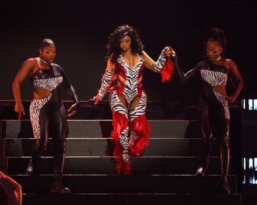 Cardi B inside for iHeartRadio Music Festival Presented by Capital One 2026 - FRI, T-Mobile Arena, Las Vegas, NV, September 18, 2026. Photo By: JA Everett Collection iHeartRadio Music Festival Presented by Capital One 2026 - FRI PUBLICATIONXNOTxINxCANxCHNxFRAxITAxJPNxNORxPOLxRUSxESPxUKxUSA