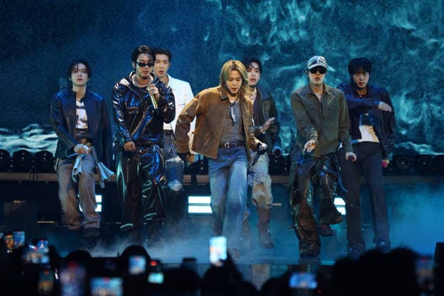 Korean group BTS performs on stage during the iHeartRadio Music Festival Concerts at T-Mobile Arena in Las Vegas, Nevada on Friday, September 18, 2026s.  LAV20260918043 JAMESxATOA