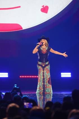 Lainey Wilson inside for iHeartRadio Music Festival Presented by Capital One 2026 - FRI, T-Mobile Arena, Las Vegas, NV, September 18, 2026. Photo By: JA Everett Collection iHeartRadio Music Festival Presented by Capital One 2026 - FRI PUBLICATIONXNOTxINxCANxCHNxFRAxITAxJPNxNORxPOLxRUSxESPxUKxUSA