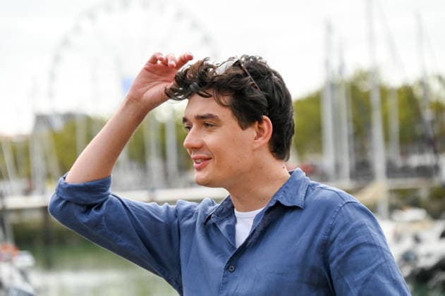 28th La Rochelle TV Fiction Festival 28th edition of the La Rochelle Fiction Festival Photocall for Ici tout commence Simon Dartous 459780 September 19, 2026  Copyright: xBarbaraxNeymanx xStarfacex STAR_459780_072