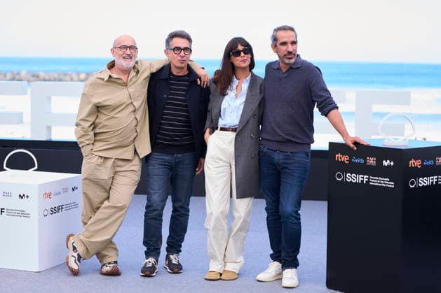 September 19, 2026, Madrid, Madrid, Spain: Belen Cuesta, Javier Camara, Berto Romero, Javier Ruiz Caldera attended 5 minutos mas Photocall during 74th San Sebastian International Film Festival at Kursaal Palace on September 19, 2026 in Donostia San Sebastian, Spain Madrid Spain - ZUMAg15_ 20260919_zaf_g15_137 Copyright: xJackxAbuinx