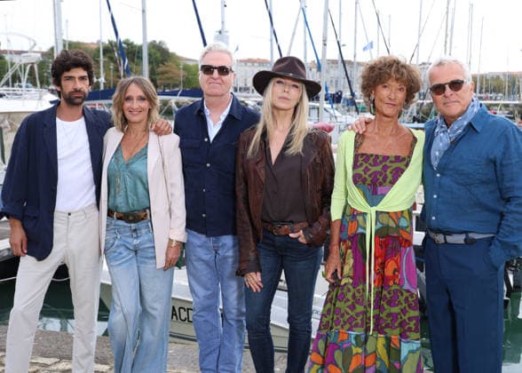 Folco Marchi, Tonya Kinzinger, Yvon Back, Chrystelle Labaude, Nadia Fossier, Frederic Van Den Driessche Photocall for the series *Un si grand soleil* at the 28th edition of the La Rochelle TV Fiction Festival on September 19, 2026, La Rochelle, France  Copyright: xDenisxGuignebourgx xBestimagexDenisxGuignebourgx xBestimagex