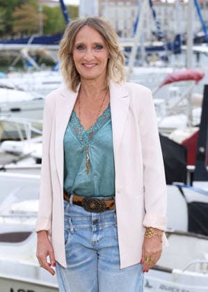 Nadia Fossier Photocall for the series *Un si grand soleil* at the 28th edition of the La Rochelle TV Fiction Festival on September 19, 2026 Denis Guignebourg Bestimage Photocall for the series *Un si grand soleil* at the 28th edition of the La Rochelle TV Fiction Festival on September 19, 2026, La Rochelle, France  Copyright: xDenisxGuignebourgx xBestimagexDenisxGuignebourgx xBestimagex