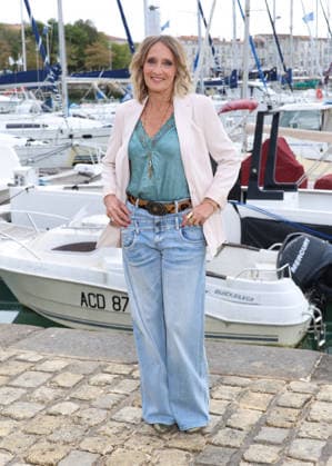 Nadia Fossier Photocall for the series *Un si grand soleil* at the 28th edition of the La Rochelle TV Fiction Festival on September 19, 2026 Denis Guignebourg Bestimage Photocall for the series *Un si grand soleil* at the 28th edition of the La Rochelle TV Fiction Festival on September 19, 2026, La Rochelle, France  Copyright: xDenisxGuignebourgx xBestimagexDenisxGuignebourgx xBestimagex