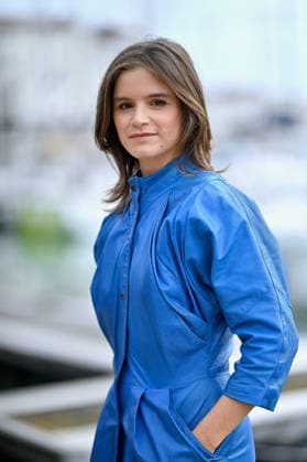 La Rochelle Demain Nous Appartient Photocall FC Carla Roturier attend the Demain Nous Appartient Photocall at the 28th La Rochelle Fiction Festival on September 19, 2026 in La Rochelle, France.Photo by Franck Castel ABACAPRESS.COM La Rochelle  Copyright: xCastelxFranck ABACAx