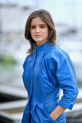La Rochelle Demain Nous Appartient Photocall FC Carla Roturier attend the Demain Nous Appartient Photocall at the 28th La Rochelle Fiction Festival on September 19, 2026 in La Rochelle, France.Photo by Franck Castel ABACAPRESS.COM La Rochelle  Copyright: xCastelxFranck ABACAx
