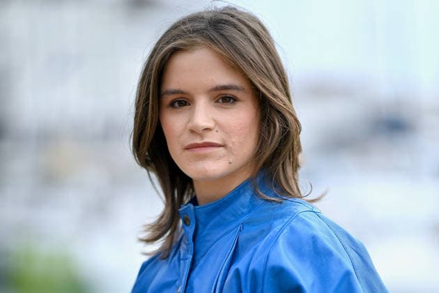 La Rochelle Demain Nous Appartient Photocall FC Carla Roturier attend the Demain Nous Appartient Photocall at the 28th La Rochelle Fiction Festival on September 19, 2026 in La Rochelle, France.Photo by Franck Castel ABACAPRESS.COM La Rochelle  Copyright: xCastelxFranck ABACAx