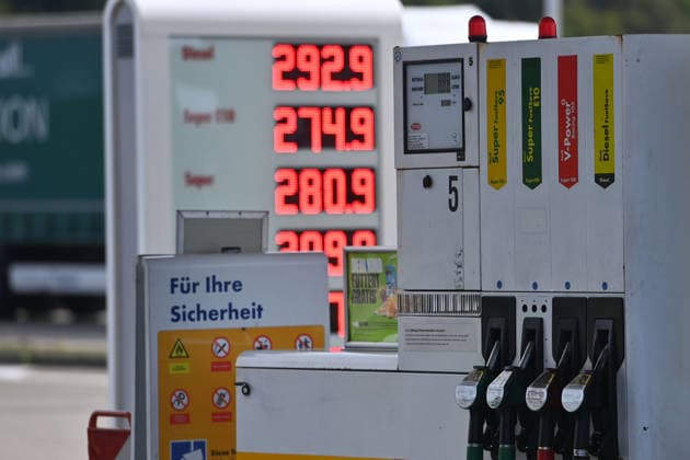 Federal Government Approves Gas Rebate and Price Cap; New Record Highs at the Pump Every Day; Featured Image: Gas Prices; Gas Prices Drive Inflation; Gas Station; Price Board on September 19, 2026