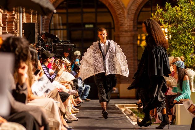 IPA88713910 - MADRID, SPAIN. SEPTEMBER 19, 2026: A model walks the runway showcasing a design by Cotes Isabel Is My Name Runway Show during Mercedes-Benz Fashion Week Madrid 2026 (MBFWMadrid) on September 18, 2026, in Madrid, Spain.  Copyright: xFrancescoxMilitelloxMirtox xx IPA88713910