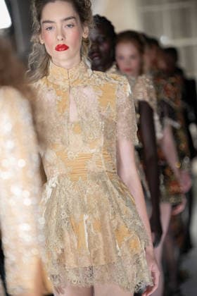 Annie s Spring Summer 2027 at London Fashion Week A model walks the runway during the Annie s Spring Summer 2027 show at London Fashion Week, London, UK, 18 September 2026., Credit:RAY LEUNG Raymond Leung Avalon UK, London  Copyright: xRAYxLEUNGx xRaymondxLeungx xAvalonx 1136411583
