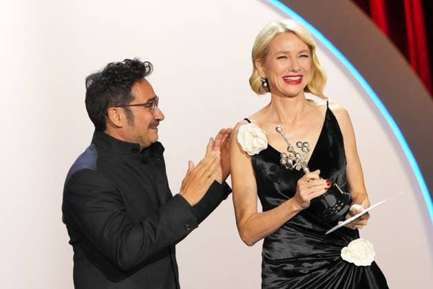 Naomi Watts Receives the 2026 Donostia Award at the 74th San Sebastián Film Festival Director Juan Antonio Bayona presents actress Naomi Watts with the San Sebastián Film Festival’s Donostia Award on September 19, 2026, in San Sebastián, Guipúzcoa, Basque Country, Spain. Watts accepts the award in recognition of her professional career. SEPTEMBER 19, 2026 ACTRESS DONOSTIA AWARD SANSE FILM FESTIVAL CINEMA ZINEMALDIA BASQUE COUNTRY CULTURE San Sebastián, Guipúzcoa, Basque Country, Spain San Sebastián, Guipúzcoa, Basque Country, Spain Copyright: xUnanuex 7787330