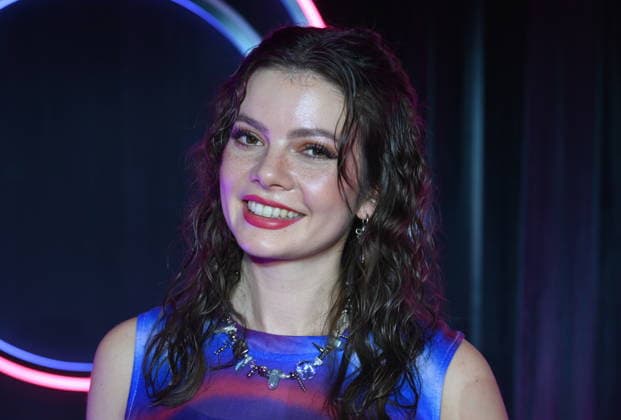 Comedienne Maria Clara Groppler is a guest on the show Ladies Night Youngstars. WDR Ladies Night Youngstars is the only German-language cabaret TV show for young talent featuring an all-female cast.