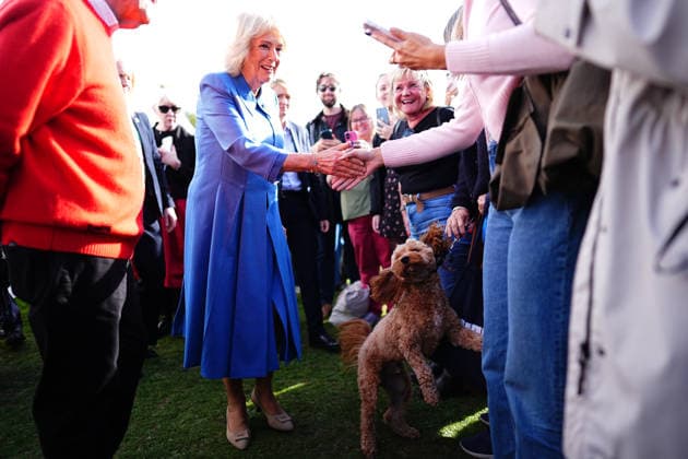. 19 09 2026. United Kingdom. Queen Camilla attends The Queen s Reading Room Festival at Chatsworth House in Derbyshire, United Kingdom.  xPoolx xi-Imagesx IIM-27018-0003