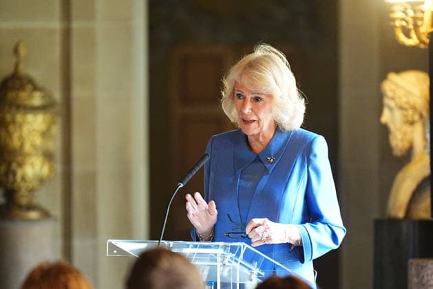 . 19 09 2026. United Kingdom. Queen Camilla attends The Queen s Reading Room Festival at Chatsworth House in Derbyshire, United Kingdom.  xPoolx xi-Imagesx IIM-27018-0019