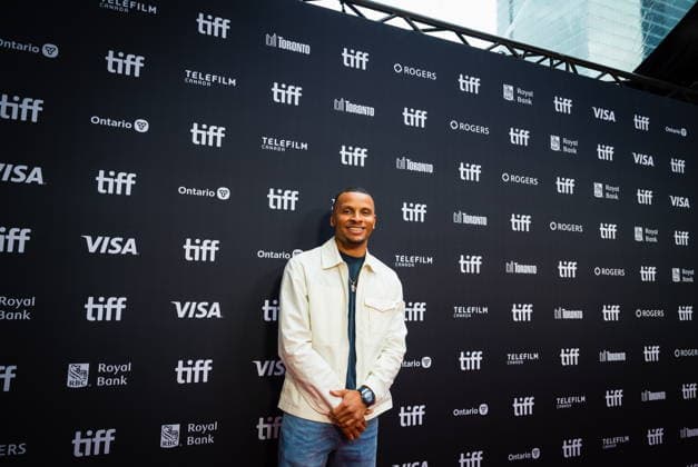 September 19, 2026, Toronto, On, Canada: Andre De Grasse is pictured on the red carpet for Run Terry Run at the Toronto International Film Festival in Toronto, on Saturday, Sept. 19, 2026. Toronto Canada  - ZUMAc35_ 20260919_zaf_c35_103 Copyright: xLauraxProctorx