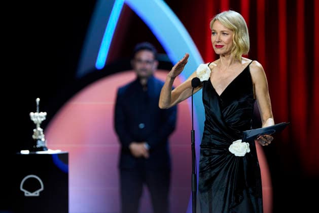 74thSan Sebastian International Film Festival: ˜Naomi Watts - Donostia Award Naomi Watts receives the Donosti Award during 74th San Sebastian International Film Festival at Kursaal Palace on September 19, 2026 in Donostia San Sebastian, Spain Photo by IMAGO MPG Donostia San Sebastian Kursaal Palace Euskadi Spain  Copyright: xMPGx