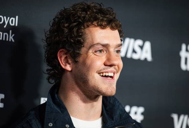 September 19, 2026, Toronto, On, Canada: Robert Naylor is pictured on the red carpet for Villeneuve: The Rise of a Legend at the Toronto International Film Festival in Toronto, on Saturday, Sept. 19, 2026. Toronto Canada  - ZUMAc35_ 20260919_zaf_c35_175 Copyright: xLauraxProctorx