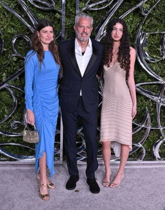 Lucas Museum of Narrative Art Opening Night Michelle Alves, Guy Oseary and Mia Oseary arriving at the Lucas Museum of Narrative Art opening night held at the Lucas Museum of Narrative Art in Los Angeles, Ca. on September 19, 2026. Los Angeles Lucas Museum of Narrative Art California USA Copyright: xStarbuck xAFF-USA.COMx