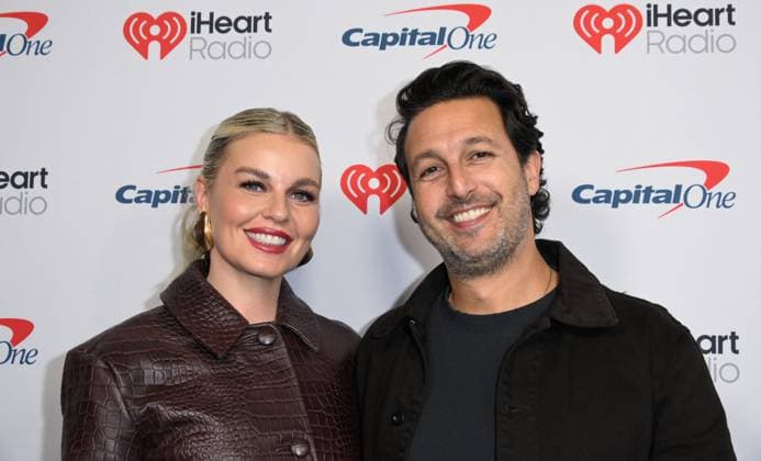 iHeartRadio Music Festival, night 2 Arrivals for the iHeartRadio Music Festival, night 2 at T-Mobile arena. 19 Sep 2026 Pictured: Tanya Rad (L) and Roby Yadegar.  Copyright: xThexMegaxAgencyxMBS MEGAx